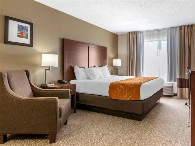 Comfort Suites Grandville - Grand Rapids Sw Bagian luar foto