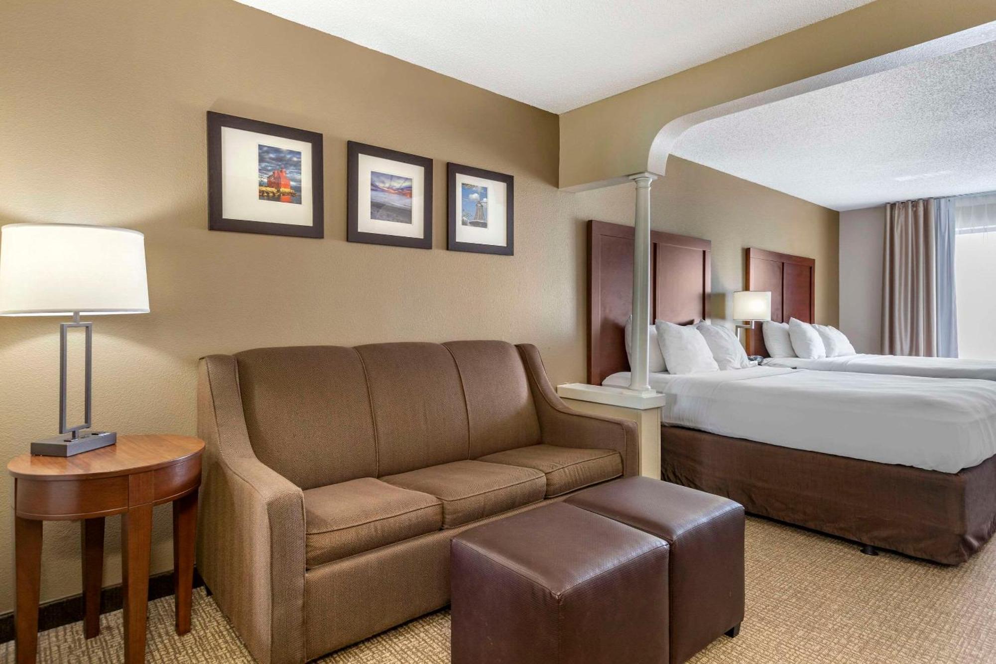 Comfort Suites Grandville - Grand Rapids Sw Bagian luar foto