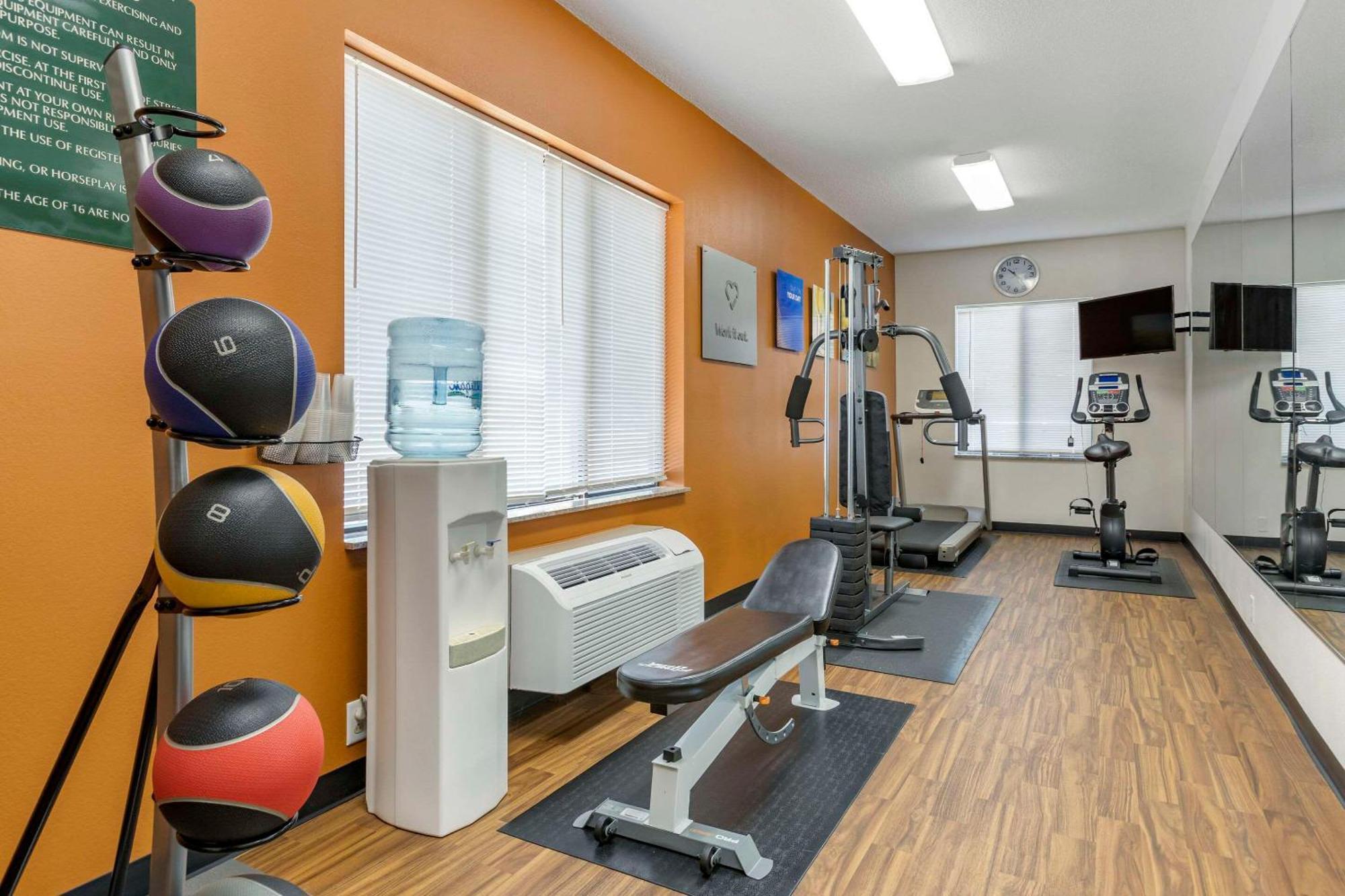Comfort Suites Grandville - Grand Rapids Sw Bagian luar foto