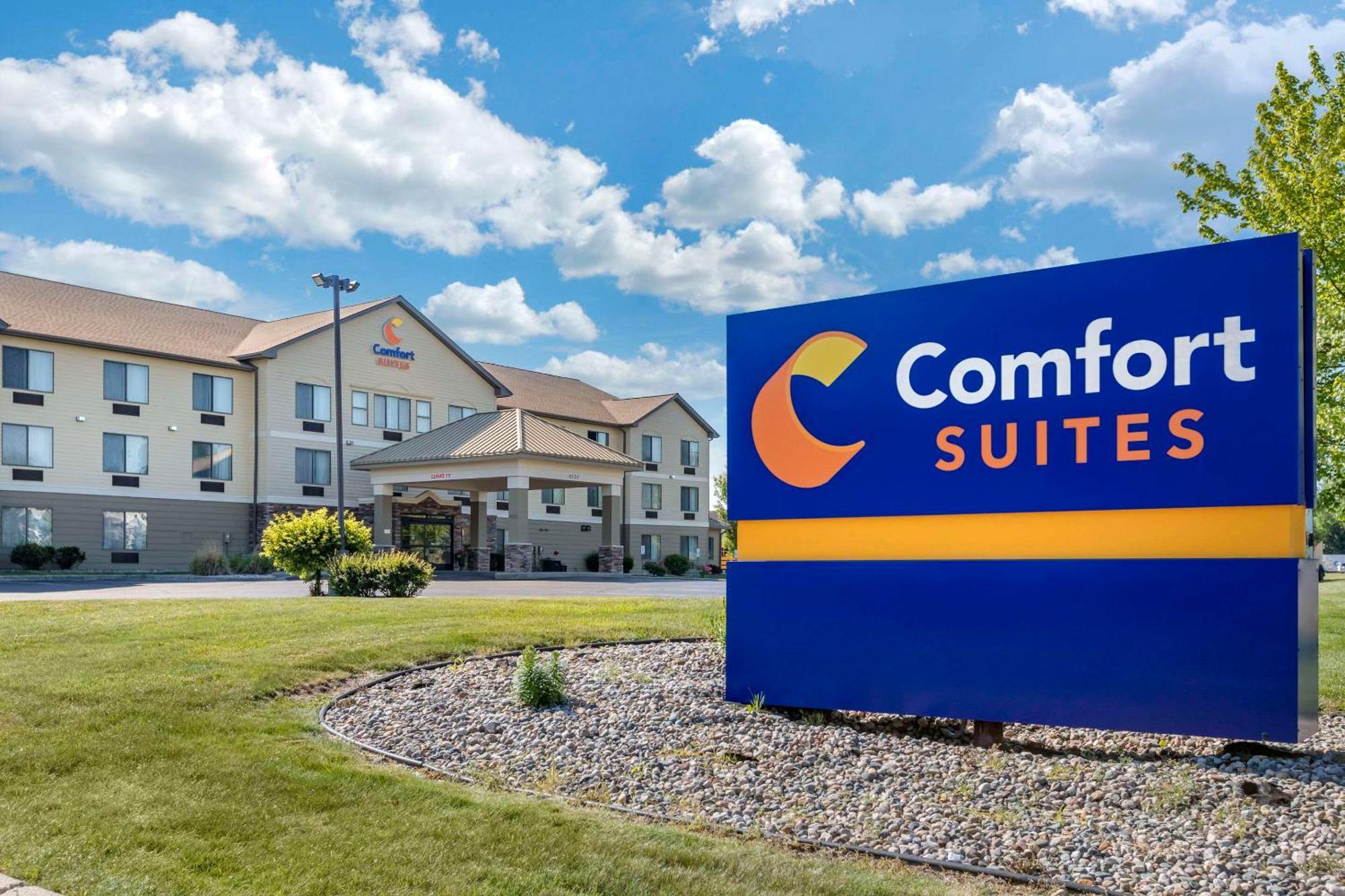 Comfort Suites Grandville - Grand Rapids Sw Bagian luar foto