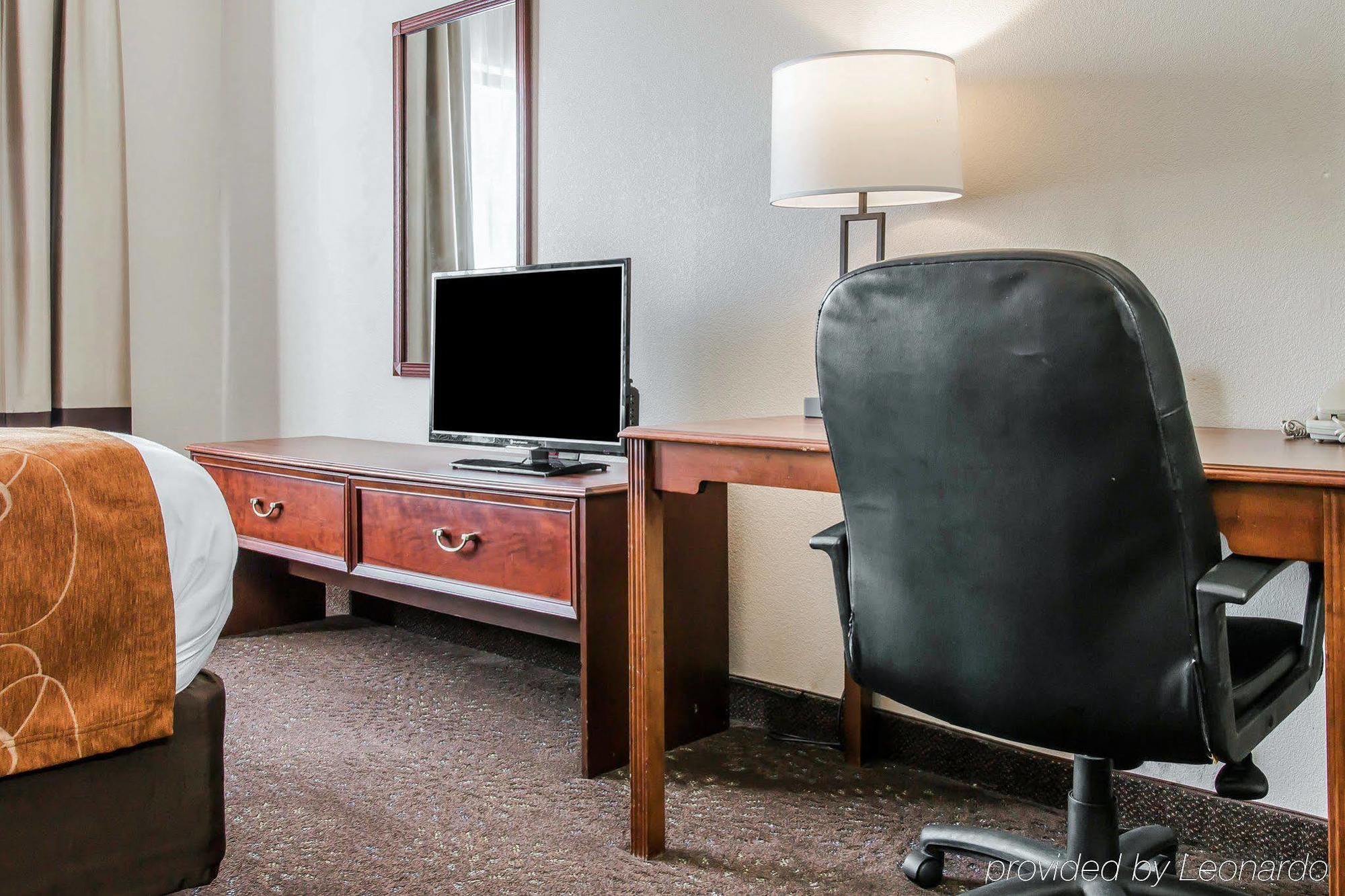 Comfort Suites Grandville - Grand Rapids Sw Bagian luar foto